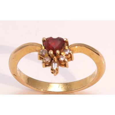 14ct Gold Garnet & Diamond Ring