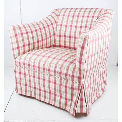 Contemporary Tub Chair in Check Fabric