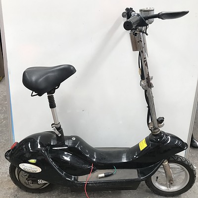 Scootaaa Seated Electric Scooter
