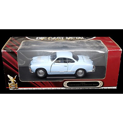 Die Cast Collection 1:18 1966 Volkswagon Karmann-Ghia in Display Box