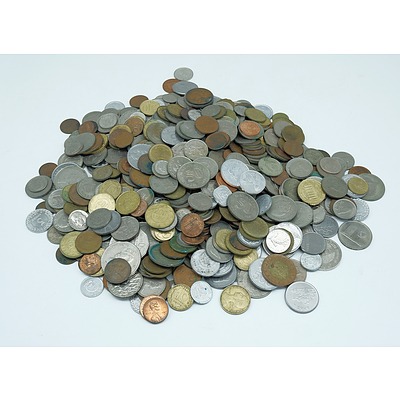 Large Collection of International Coins, 2.3kg
