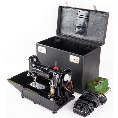 Antique Singer 222K Featherweight Portable Electric Sewing Machine with Foot Pedal and Case