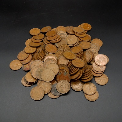 Collection of 1940s Australian Pennies, Various Dates 1940-1949