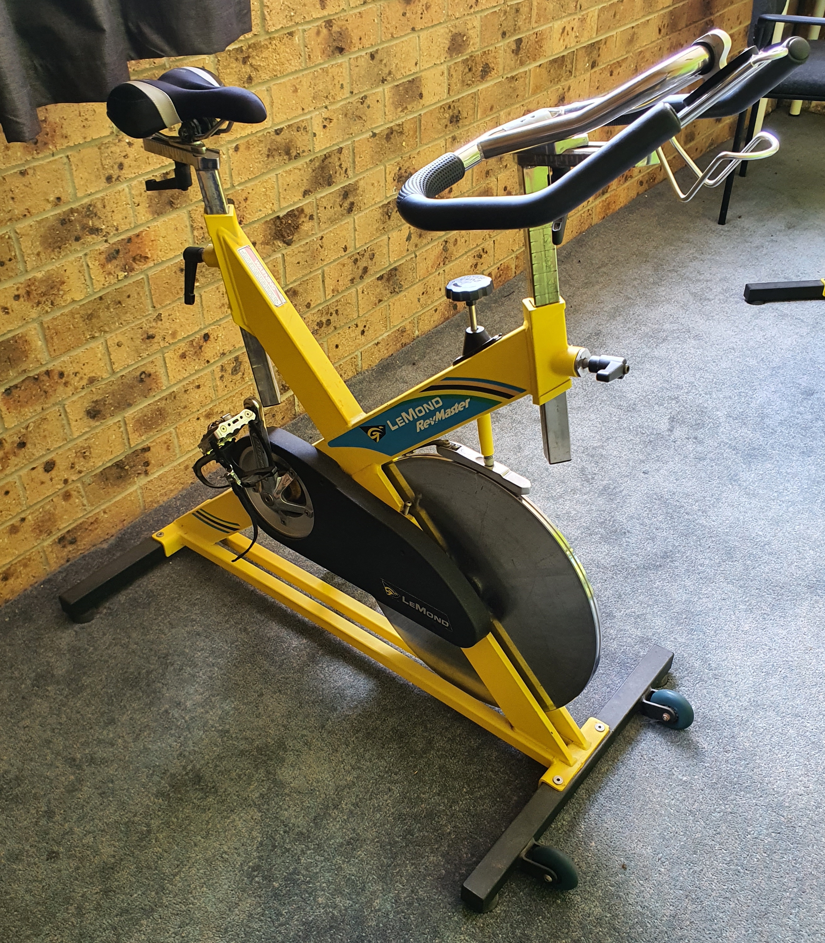 Revmaster best sale spin bike