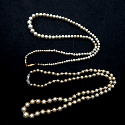 White Cultured Pearl Necklace with 9 ct Gold Clasp and a Cream Pearl Necklace with Sterling Silver Clasp