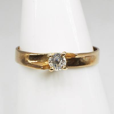 9ct Yellow Gold Ring with Old Mine Cut Diamond (0.13ct), 1.3g