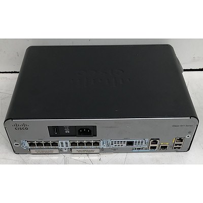 Cisco (CISCO1941/K9 V05) 1900 Series Integrated Services Router