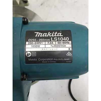 Makita 260mm Compact Mitre Saw