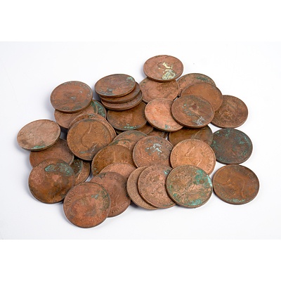 Collection of Vintage Australian Pennies (Approx. 40)