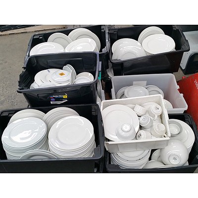 Bulk Pallet Lot Of Plates And Bowls