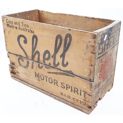 Vintage Timber Shell Motor Spirit Case