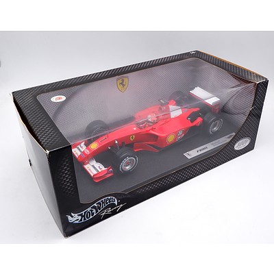 Hot Wheels Racing 1:18 Diecast F2001Michael Schumacher F1 in Display Box