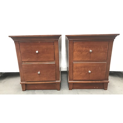 Thomasville Bedside Tables - Lot of Two