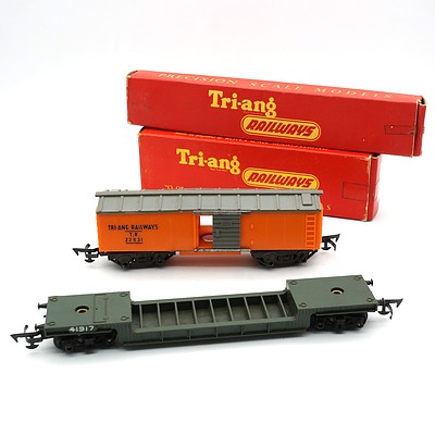 Two Vintage Boxed Triang Railways OO Gauge Scale Models, R114 Box Car and R118 Bogie Well Wagon