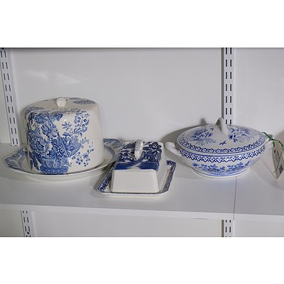 Vintage Corona Ware Rockery and Pheasant Rd Cheese Dome (No 621192), Stanley Casserole and Willow Pattern Lidded Btter Dish