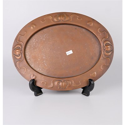 Art Nouveau Copper Serving Tray by Joseph Sankey and Sons Early 1900s