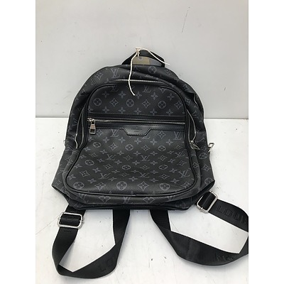 Backpack Marked Louis Vuitton