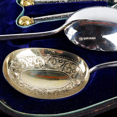 Vintage Martin Hall & Co Silver Plate Cased Fruit and Nut Set