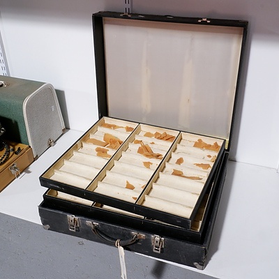 Vintage Specimen Travel Case with Four 21 Section Inserts