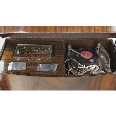 Vintage STO Stereogram in Walnut Veneer Cabinet