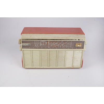 Vintage HMV Little Nipper Super 5 Radio