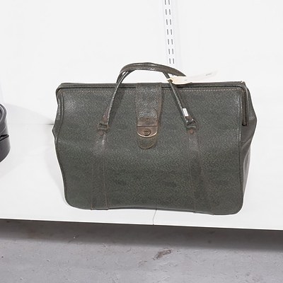 Vintage Snakeskin Embossed Leather Gladstone Bag