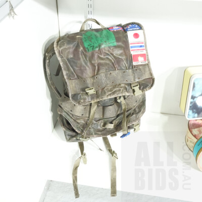 Vintage Military Canvas Packpack with Travel Patches
