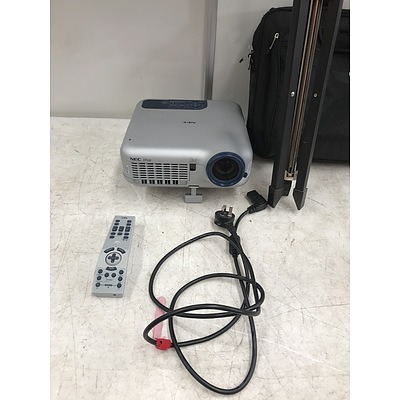 NEC LT220 DLP Projector With Screen
