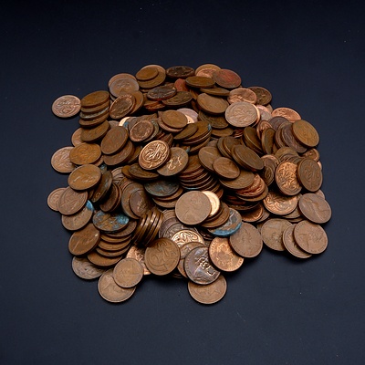 Large Collection of Australian 1c and 2c Coins, 1.37kg