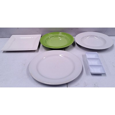 Bulk Lot Of Assorted Plates And Soup Bowls