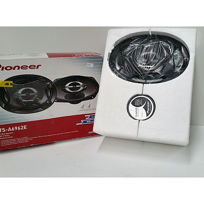 Pioneer 6 x 9 Speakers - Brand New - Lot Of Two
