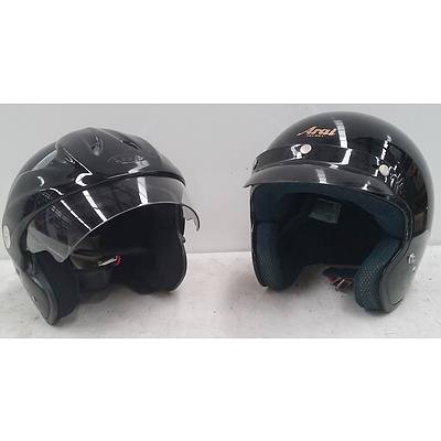 Zeus and Arai Motorcycle Helmets (2)