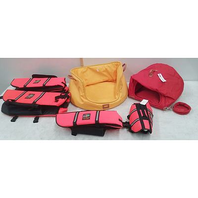 4 Canine Lifejackets And Two New Pet Beds including Lazzari (3)