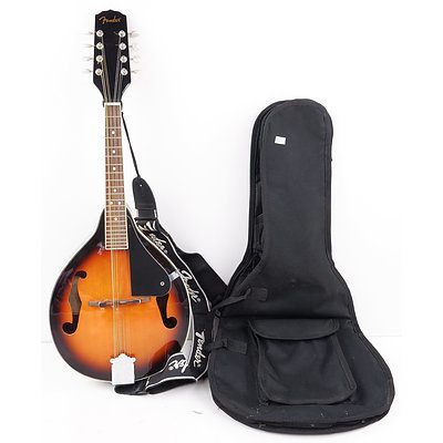 Fender Eight String Mandolin with Fender Strap and a Soft Case