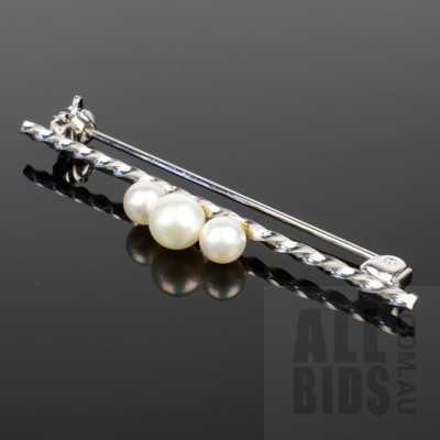 Sterling Silver Bar Brooch with Three Cultured Pearls, Akoya Type, 2.3g