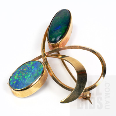9ct Yellow Gold Brooch with Solid Black Opal and Opal Doublet, 6.8g