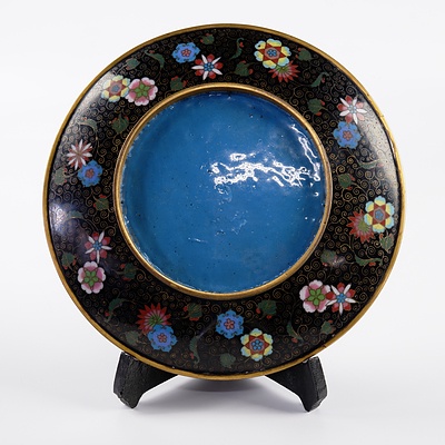 Good Chinese Gilt Bronze Dish Decorated in Cloisonne Enamels with Auspicious Four Bats (Wufu) Surrounding a Long-Life (Shou) Medallion, Late Qing