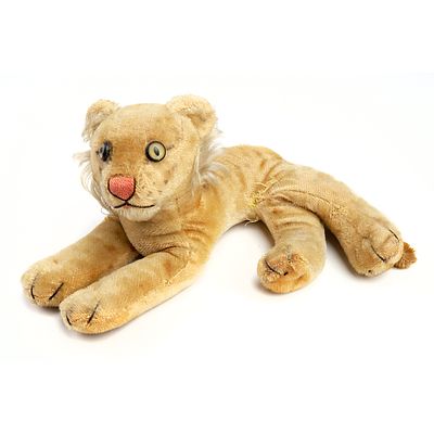 Early Lion Soft Toy Attributed to Steiff