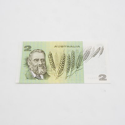 $2 1979 Knight Stone Australian Two Dollar Banknote R87 JKP070665