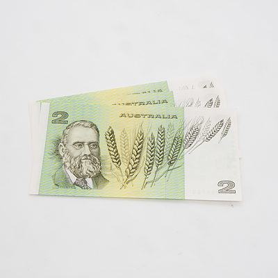 3 X Consecutive $2 1979 Knight Stone Australian Two Dollar Banknotes