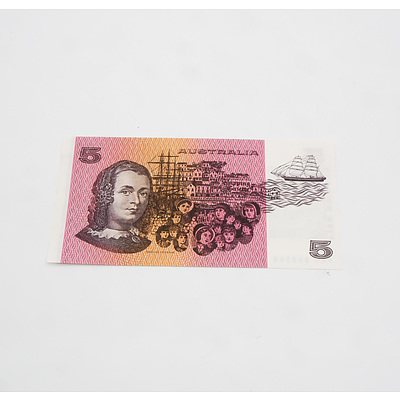 $5 1983 Johnston Stone Australian Five Dollar Banknote R208 PEU858548