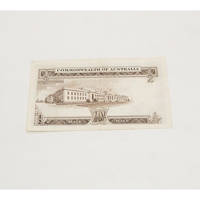 10/- 1961 Coombs Wilson Australian Ten Shilling Banknote R17 AH56352801