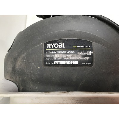 Ryobi Wet/Dry Shop Vacuum