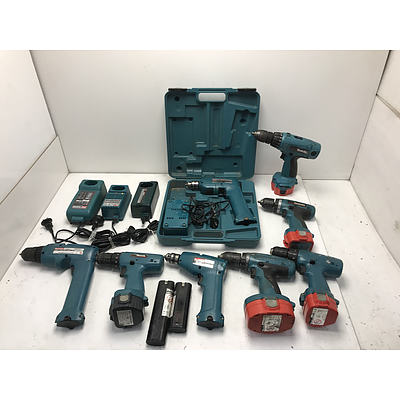 Lot Of Makita Drills With Accessories