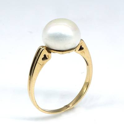 9ct Yellow Gold Freshwater Pearl Ring, 2.8g