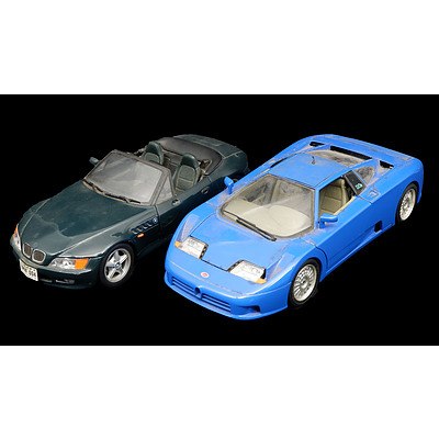 Two 1:18 Scale Diecast Models - Bugatti and BMW (2)