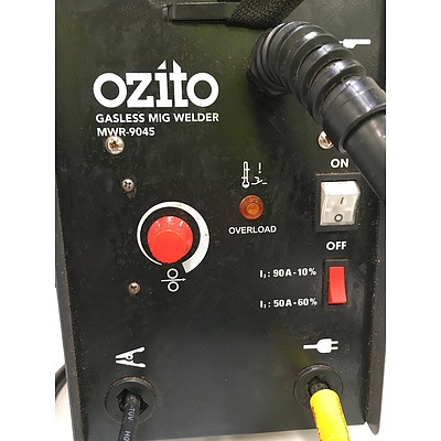 Ozito 90A Gasless MIG Welder (MWR-9045)