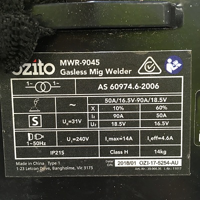 Ozito 90A Gasless MIG Welder (MWR-9045)