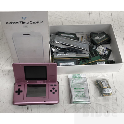 Assorted IT Equipment & Nintendo DS Console
