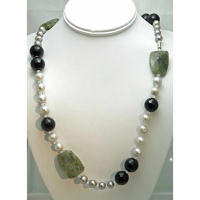 Double Length Necklace Of Cultured Pearls, Facetted Black Beads (15.5mm) And Facetted Labradorite